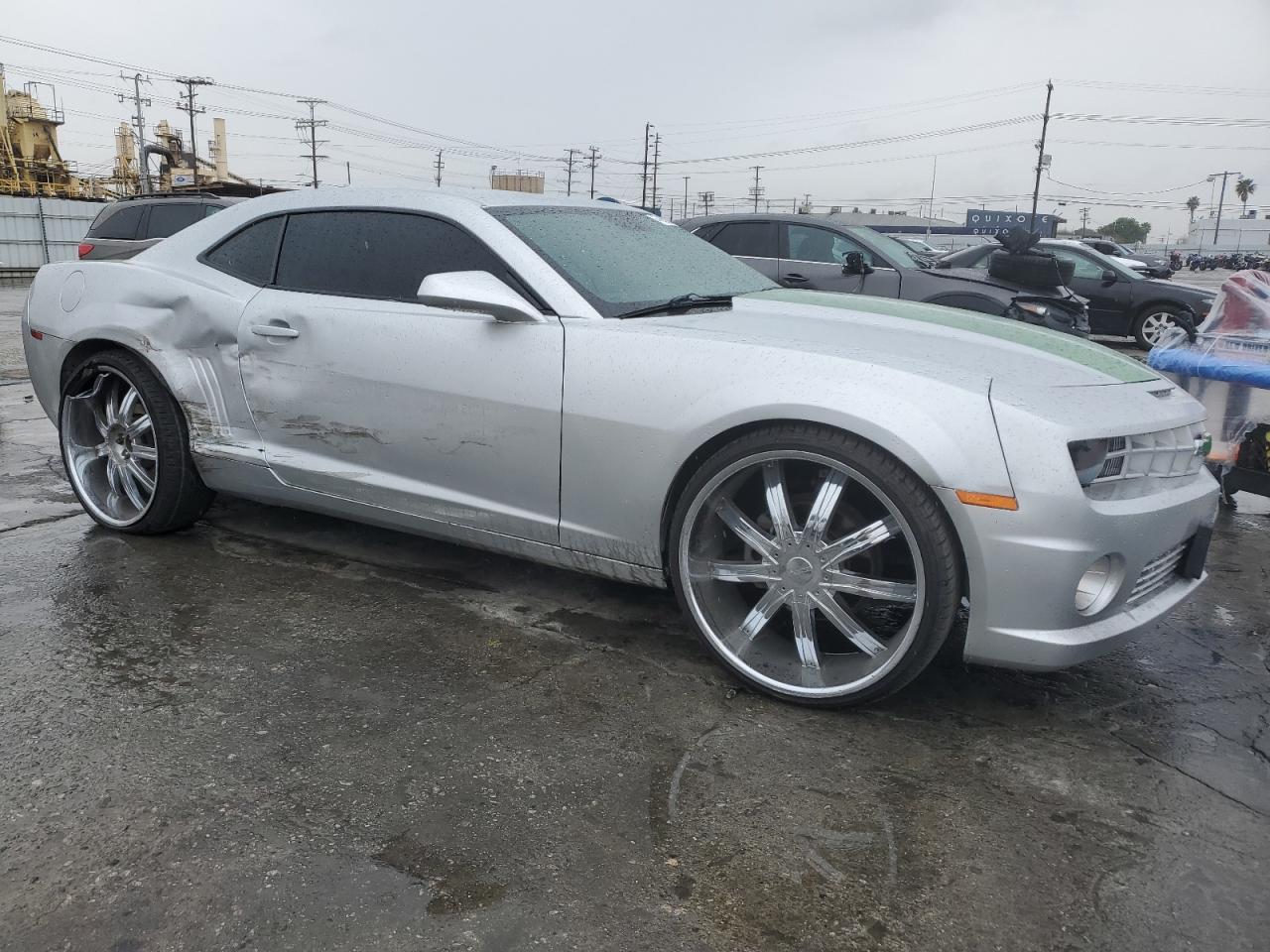2011 CHEVROLET CAMARO LT - Image 4