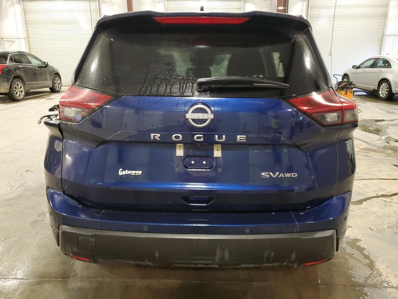2024 NISSAN ROGUE SV - Image 6
