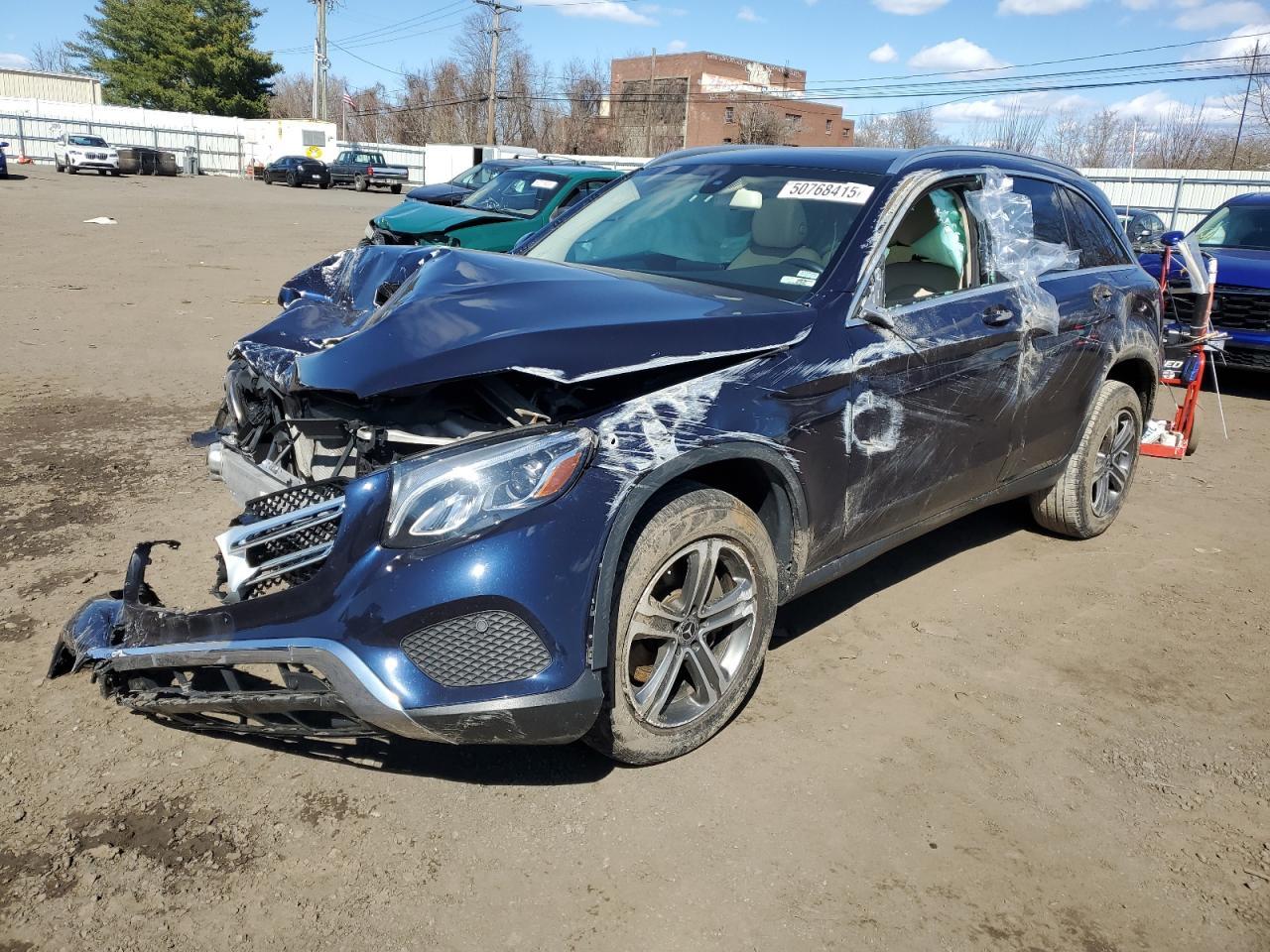 2019 MERCEDES-BENZ GLC 300 4M
