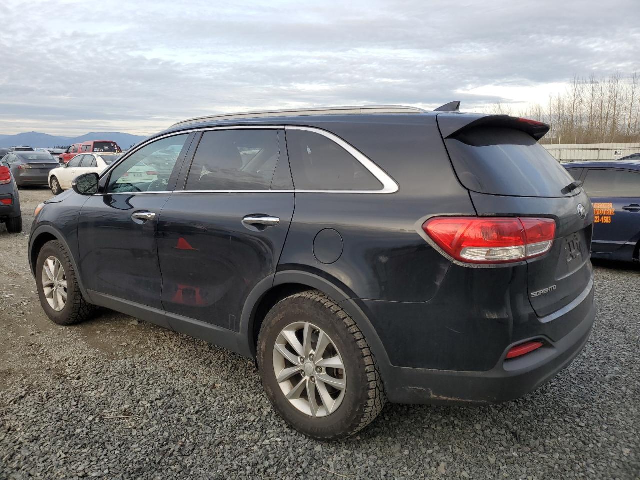 2016 KIA SORENTO LX - Image 2