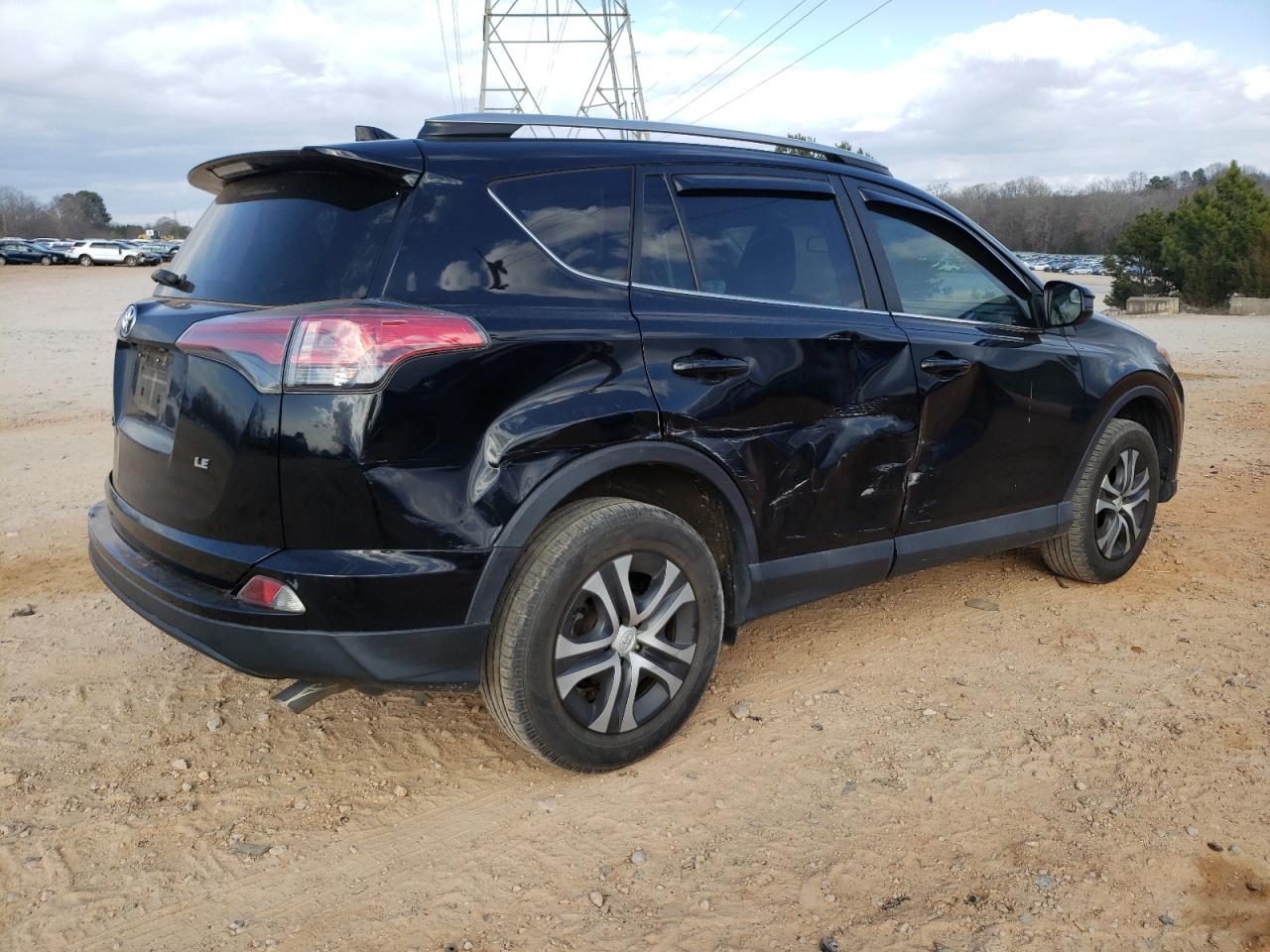 2017 TOYOTA RAV4 LE - Image 3