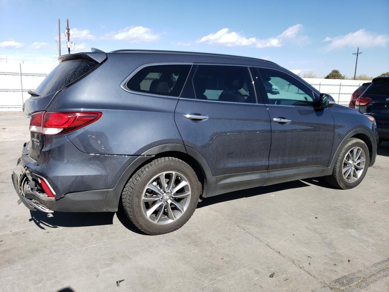2017 HYUNDAI SANTA FE S - Image 3
