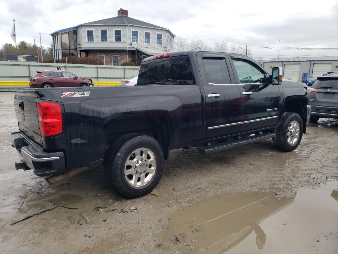 2015 CHEVROLET SILVERADO - Фото 3