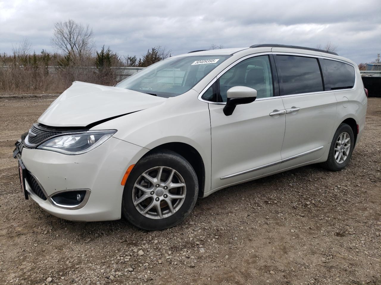 2017 CHRYSLER PACIFICA T