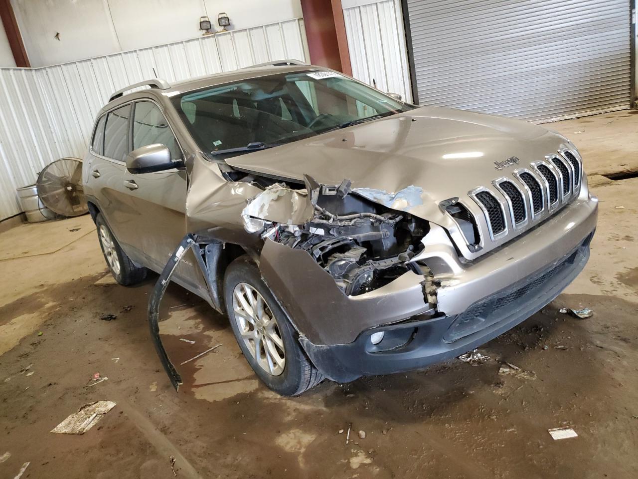 2017 JEEP CHEROKEE L - Image 4