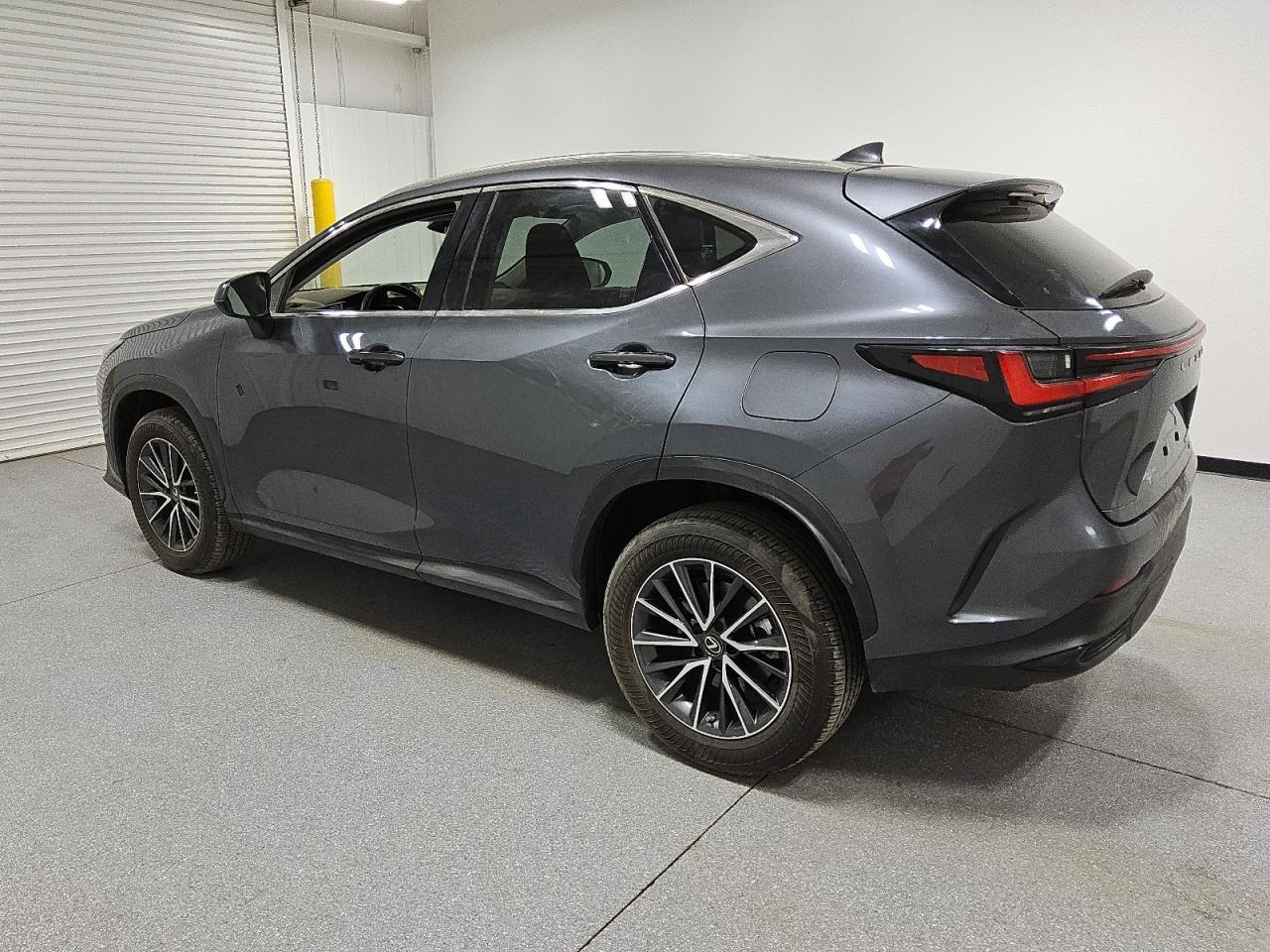 2023 LEXUS NX 350H - Image 2