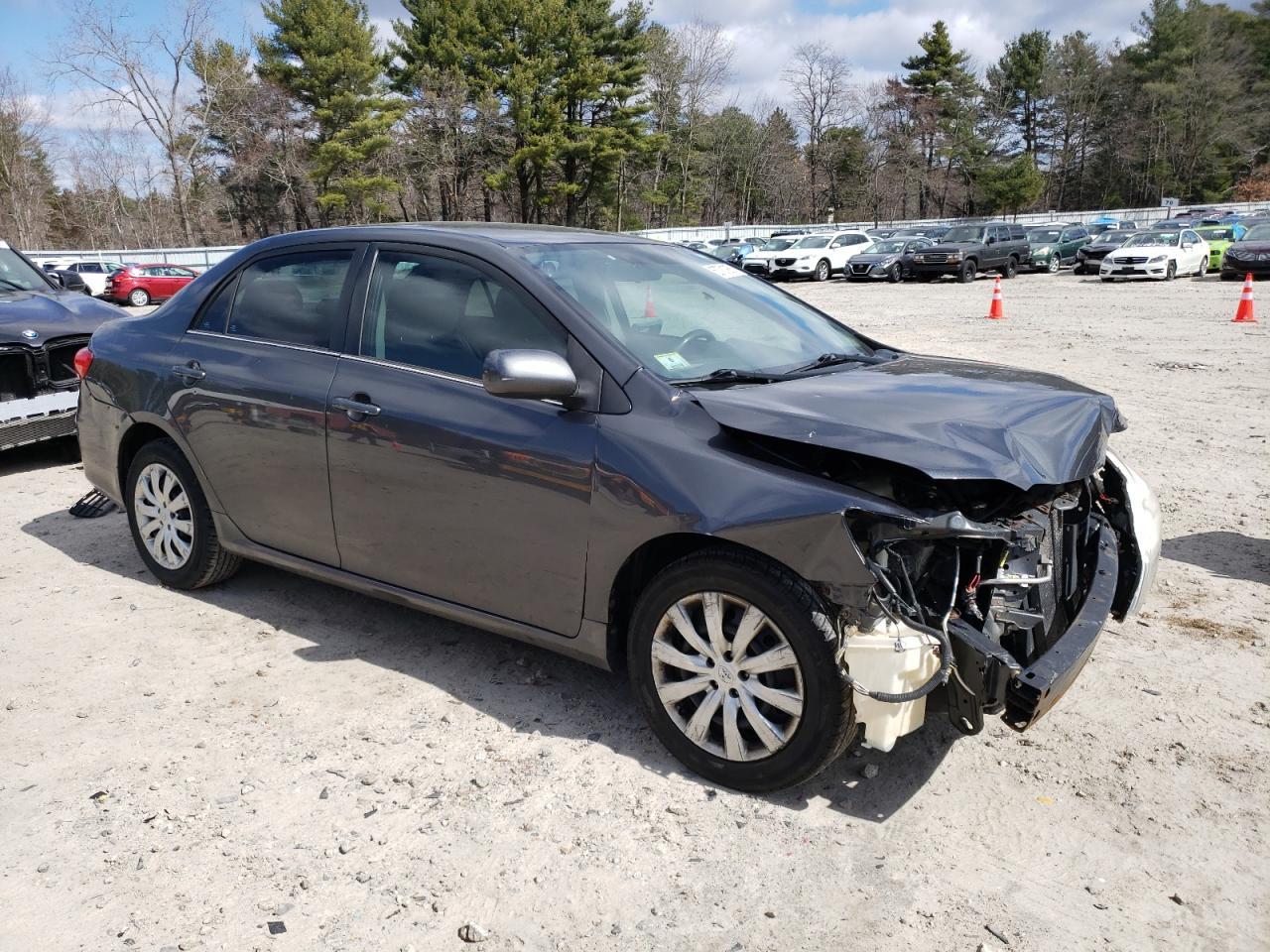 2013 TOYOTA COROLLA BA - Фото 4