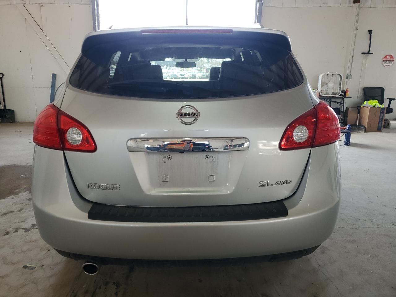 2013 NISSAN ROGUE S - Image 6