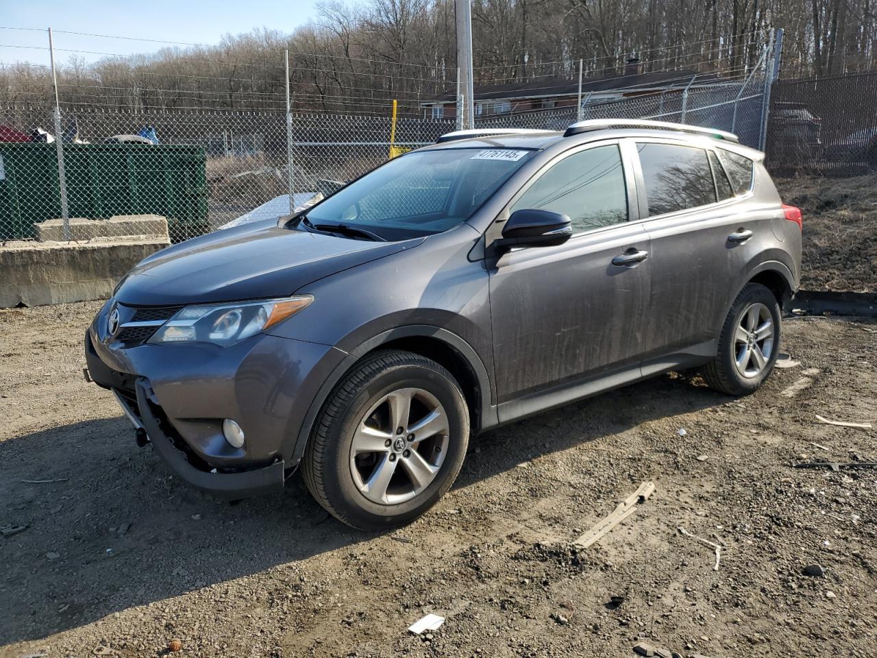 2015 TOYOTA RAV4 XLE