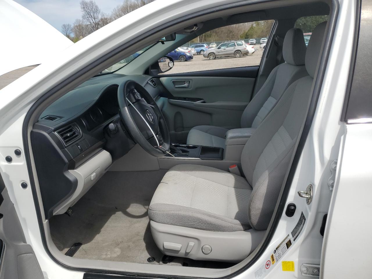 2017 TOYOTA CAMRY LE - Фото 7