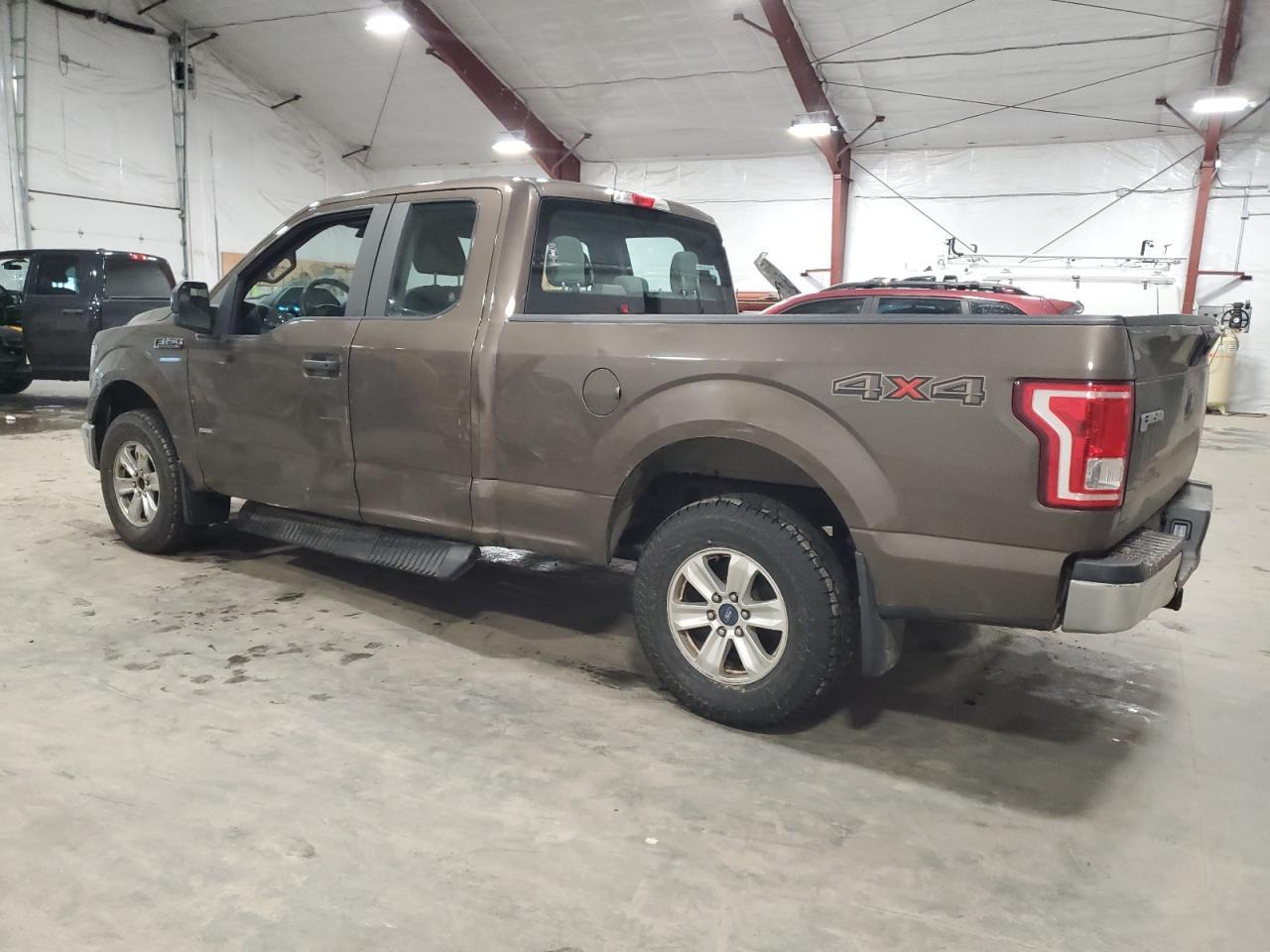 2016 FORD F150 SUPER - Image 2