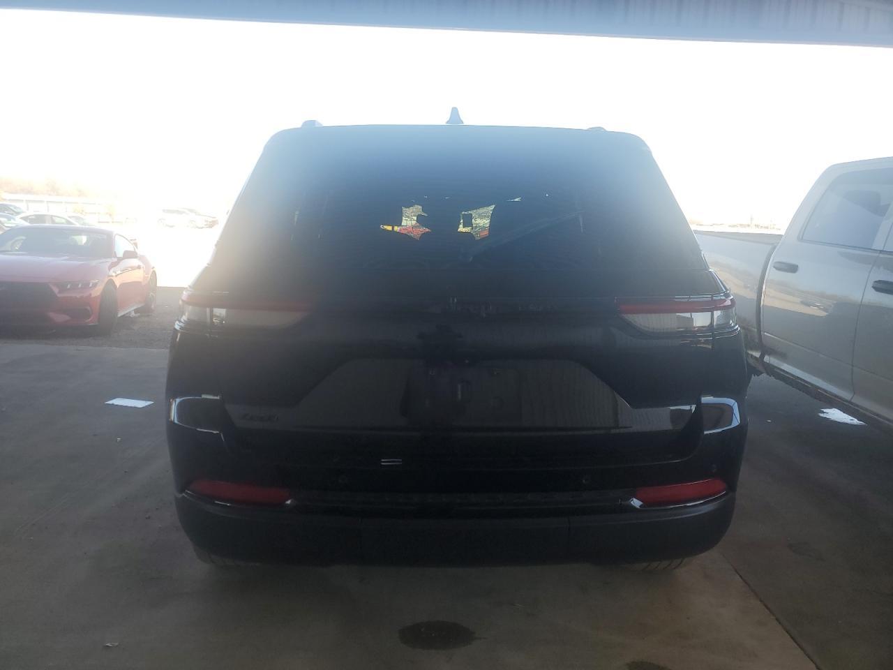2024 JEEP GRAND CHER - Фото 6
