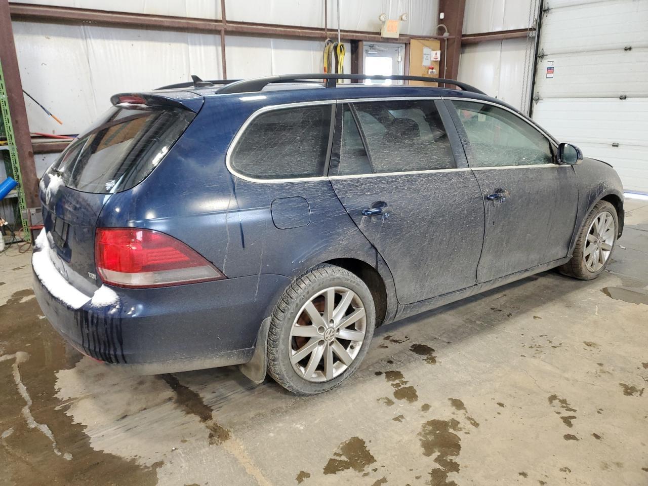 2013 VOLKSWAGEN JETTA TDI - Image 3