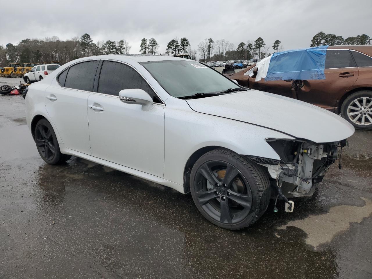 2011 LEXUS IS 250 - Фото 4