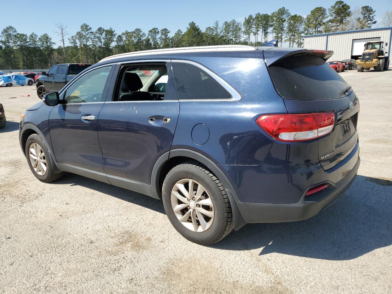 2016 KIA SORENTO LX - Image 2