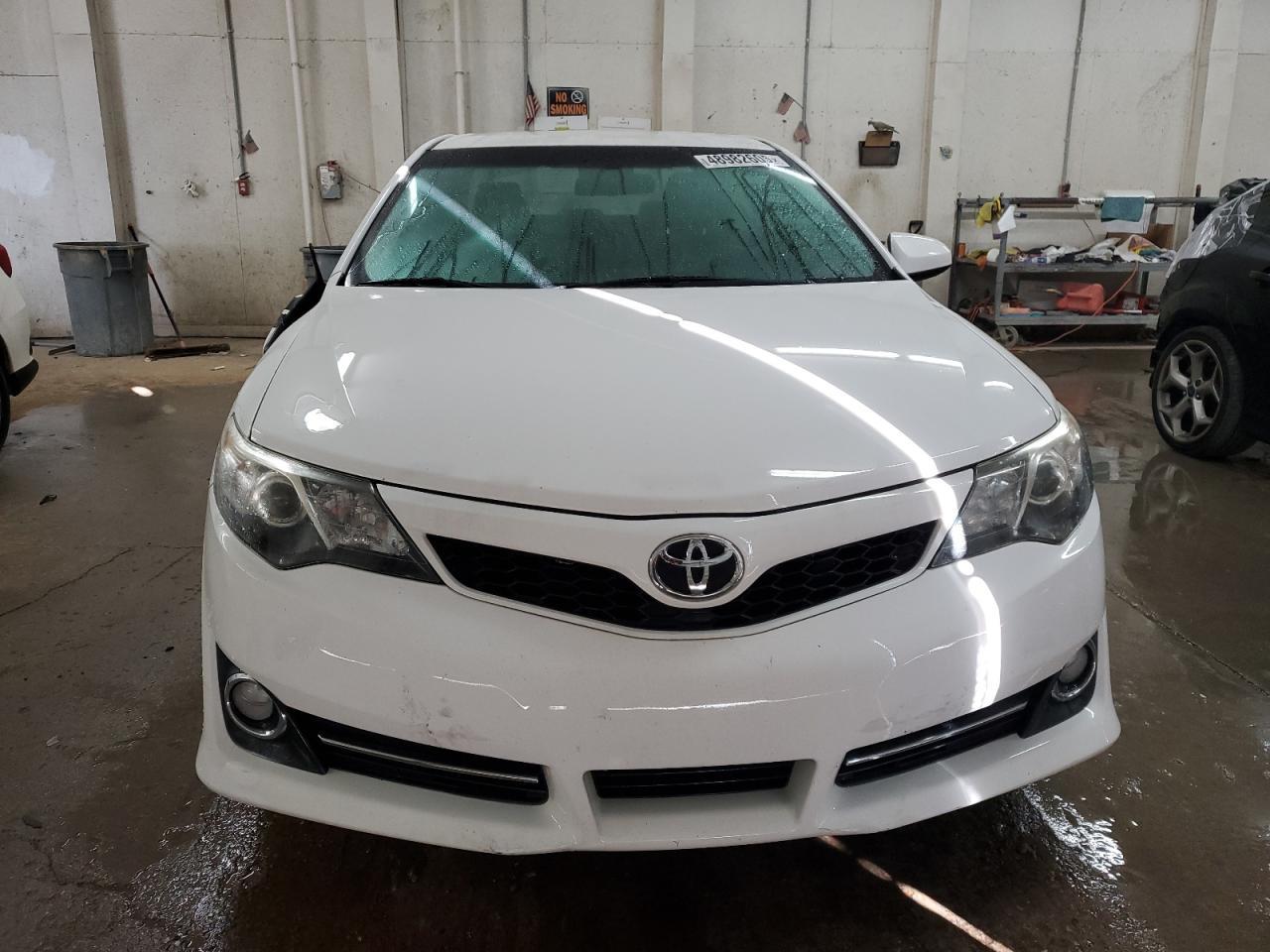 2014 TOYOTA CAMRY L - Image 5