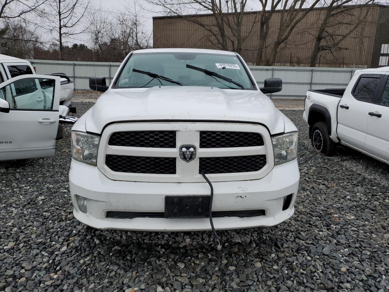 2018 RAM 1500 ST - Image 5