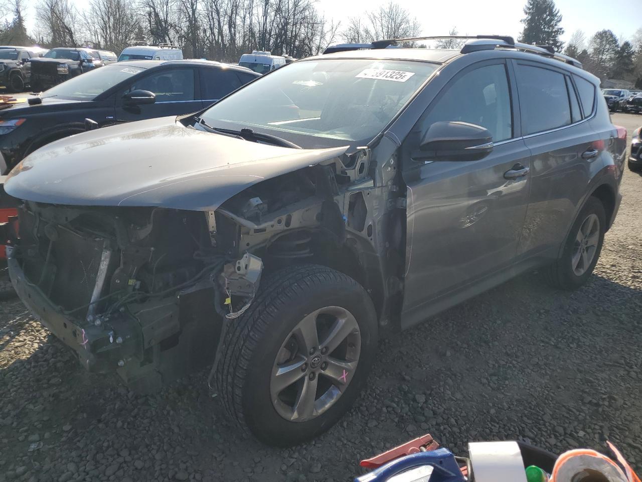 2015 TOYOTA RAV4 XLE