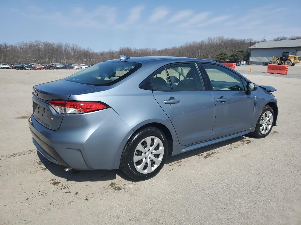 2021 TOYOTA COROLLA LE - Фото 3
