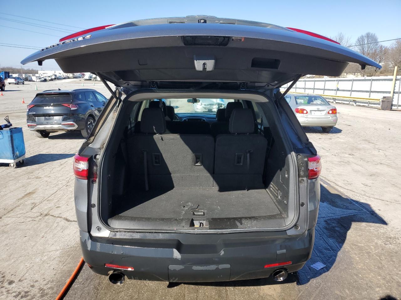 2020 CHEVROLET TRAVERSE L - Image 6