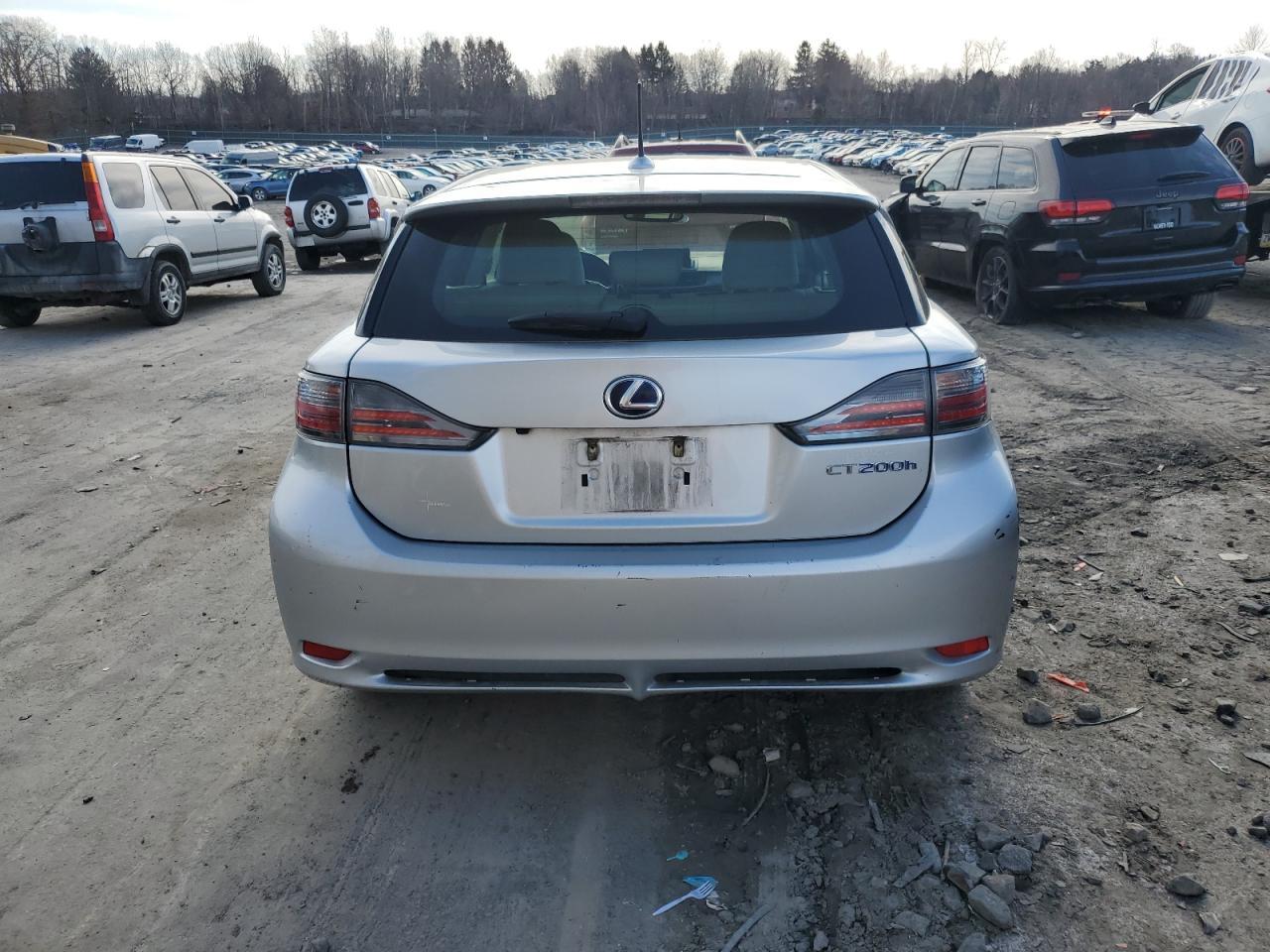 2013 LEXUS CT 200 - Фото 6