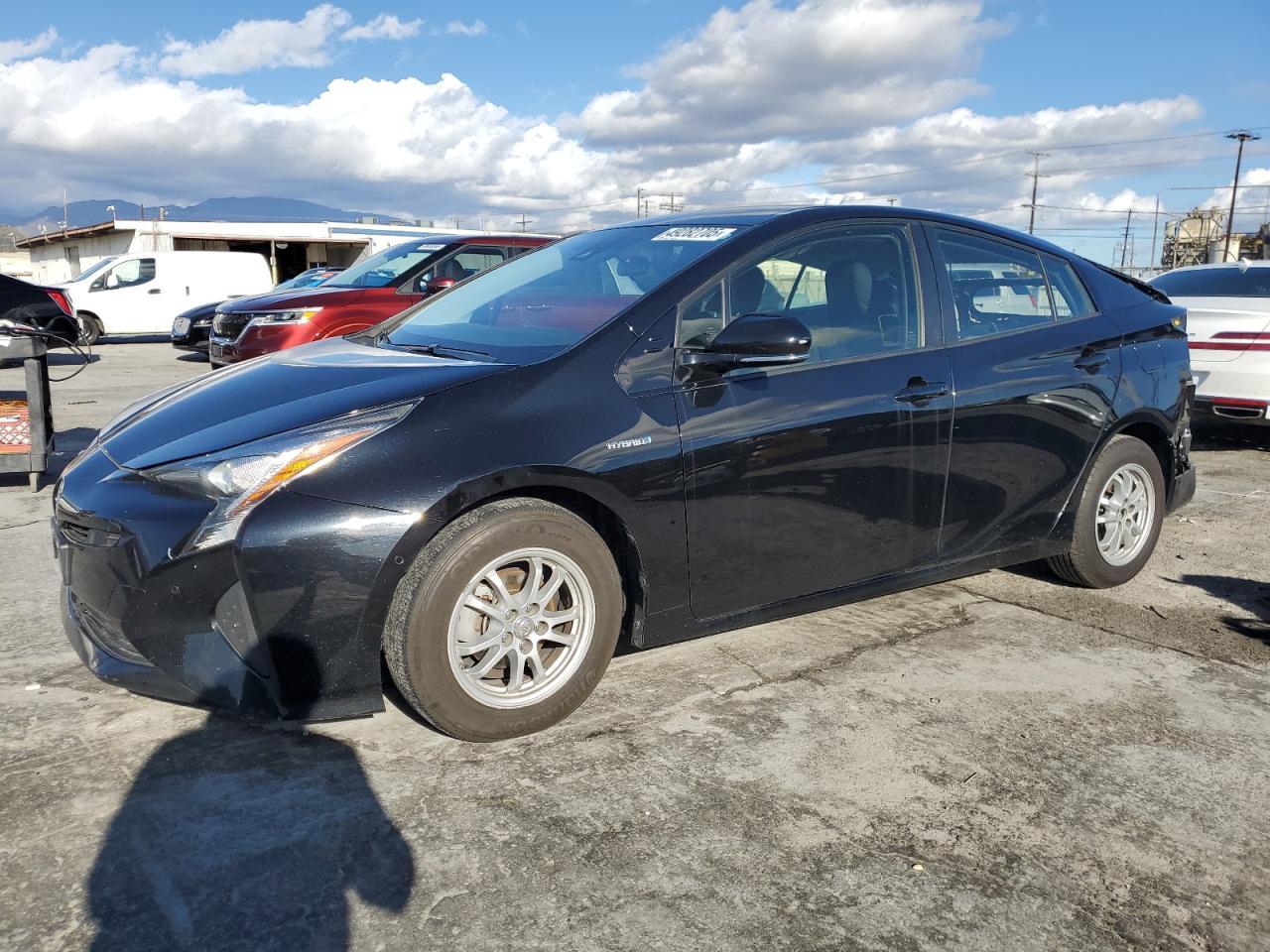 2018 TOYOTA PRIUS