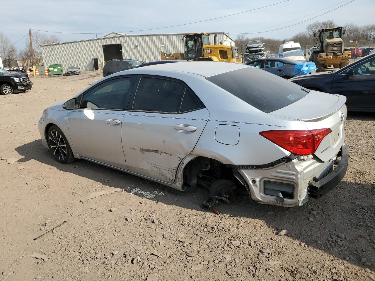 2018 TOYOTA COROLLA L - Image 2