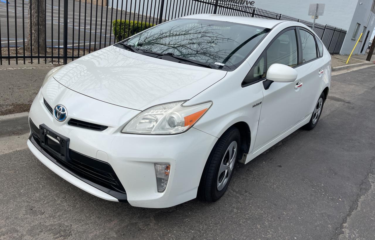 2013 TOYOTA PRIUS - Image 2