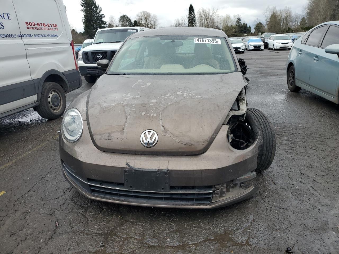 2014 VOLKSWAGEN BEETLE - Image 5