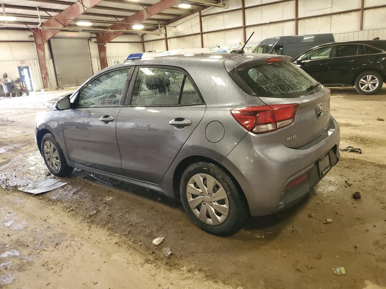 2020 KIA RIO LX - Фото 2