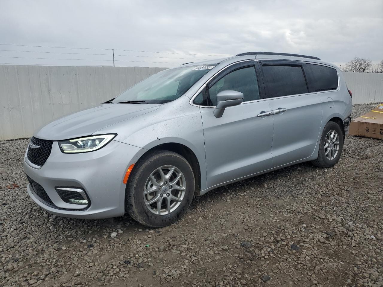 2022 CHRYSLER PACIFICA T