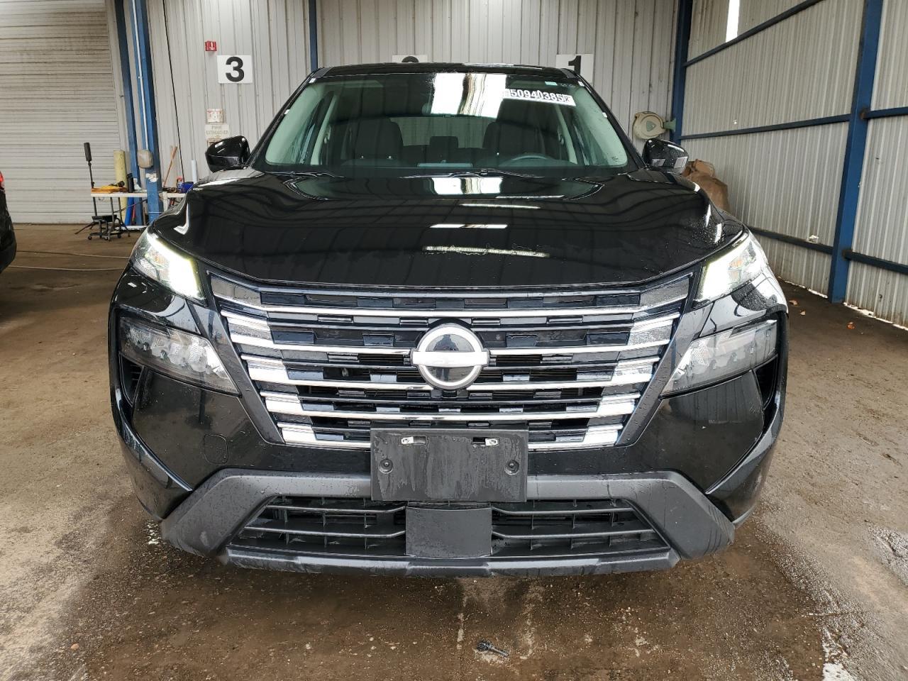 2024 NISSAN ROGUE SV - Image 5