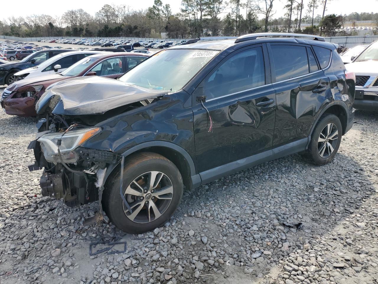 2017 TOYOTA RAV4 XLE
