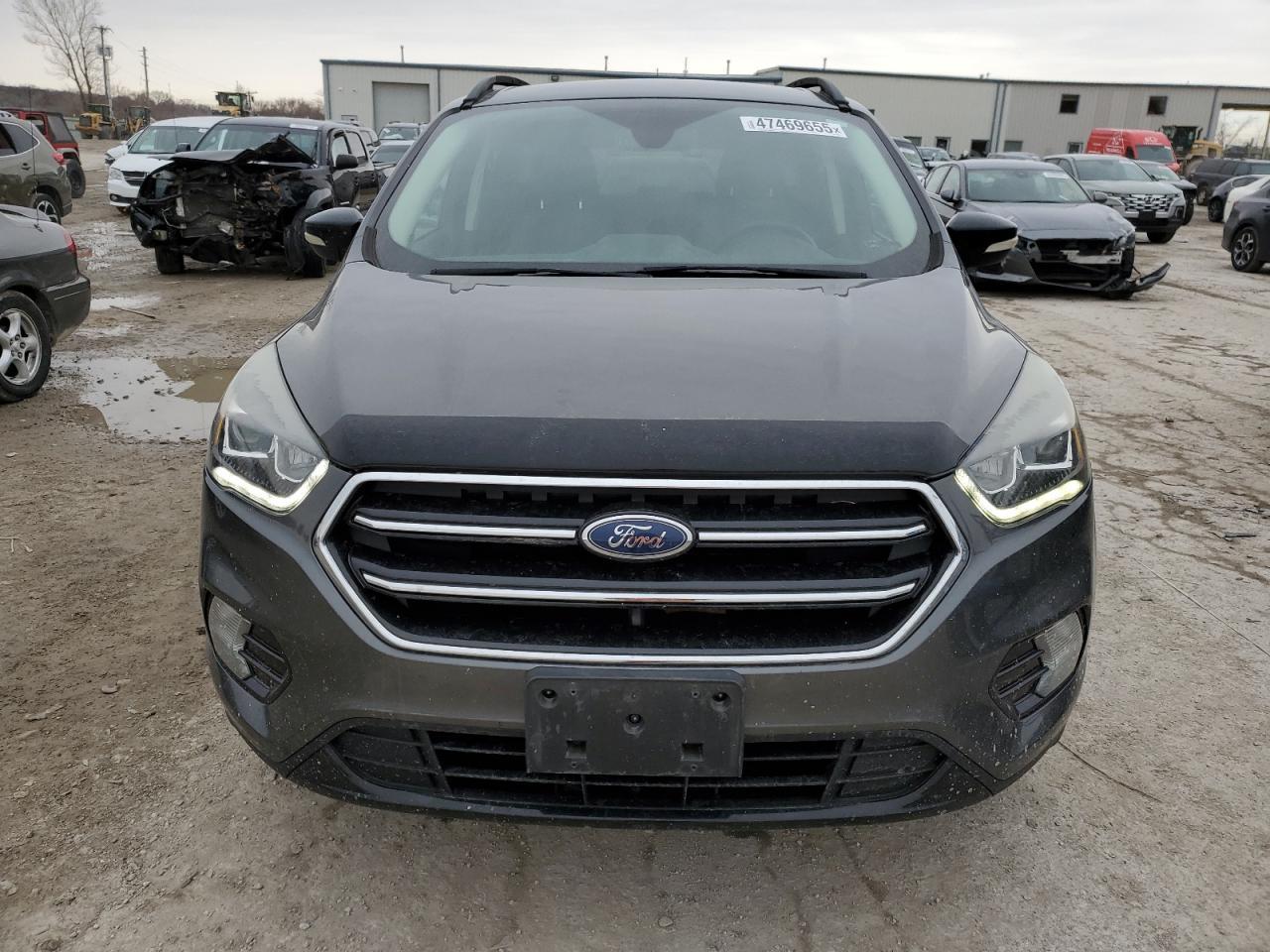 2017 FORD ESCAPE TIT - Image 5
