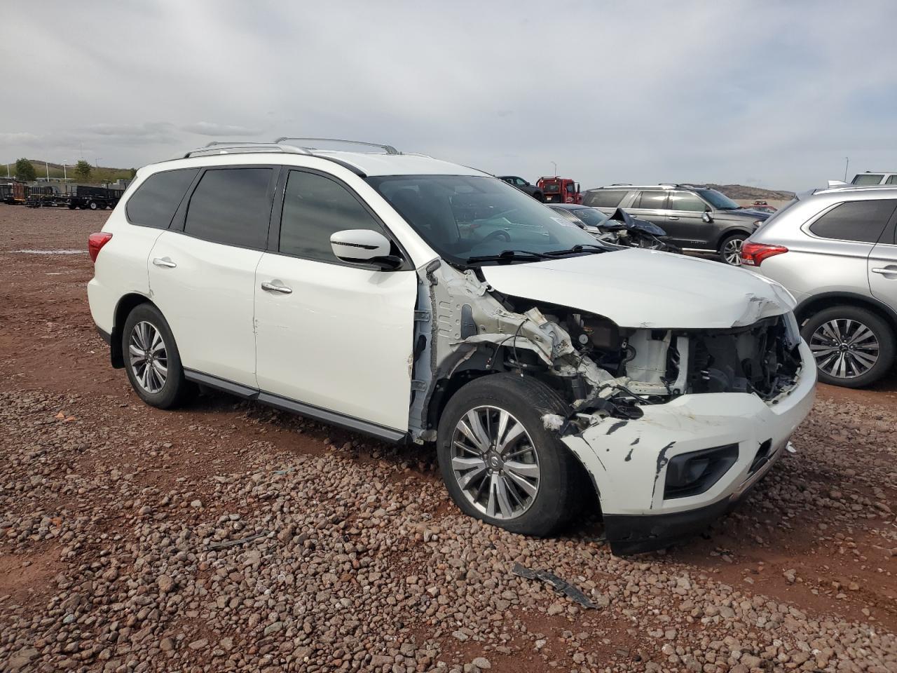 2019 NISSAN PATHFINDER - Фото 4