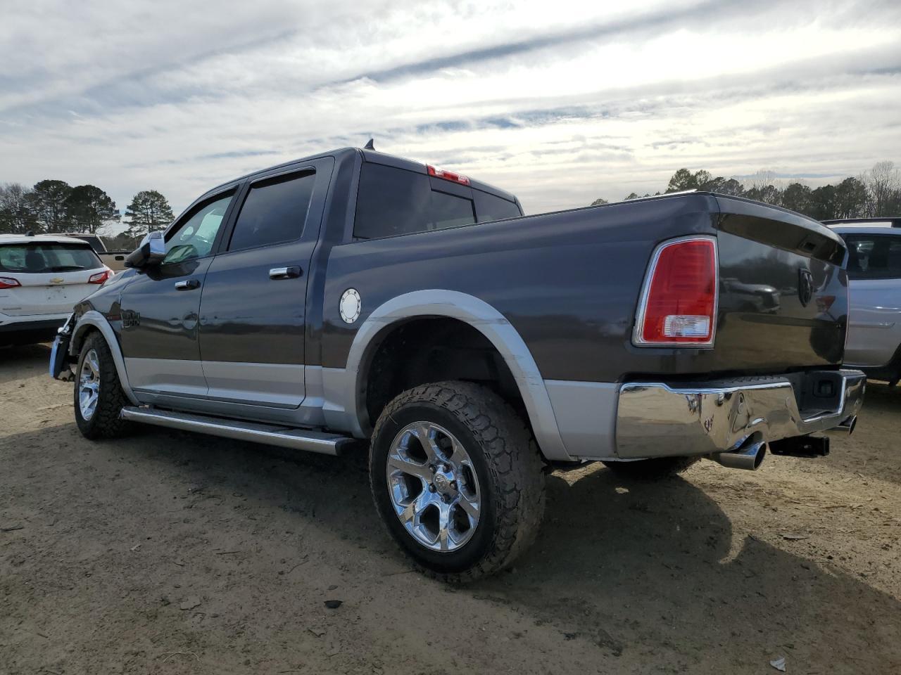 2015 RAM 1500 LARAM - Image 2
