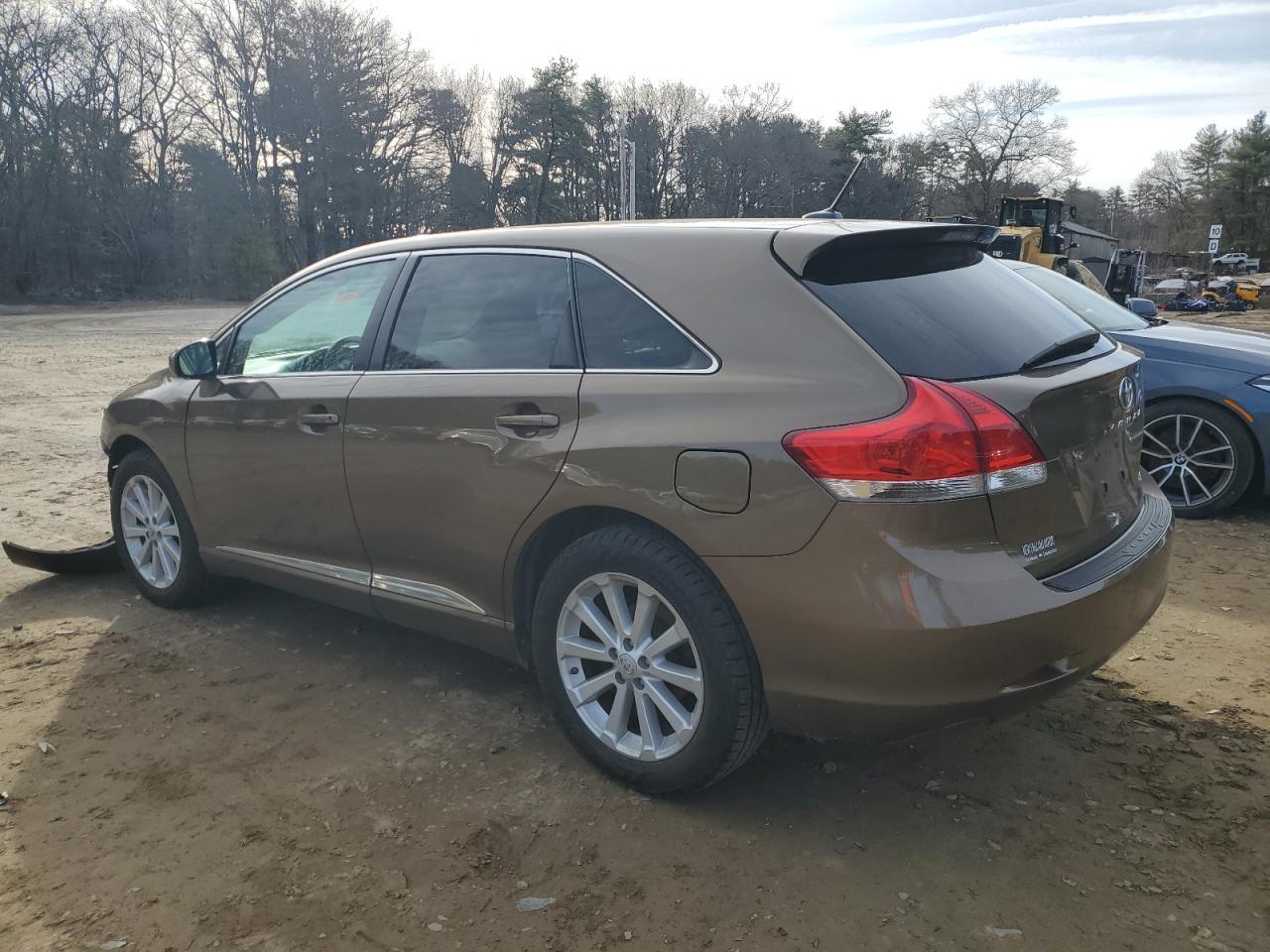 2012 TOYOTA VENZA LE - Фото 2