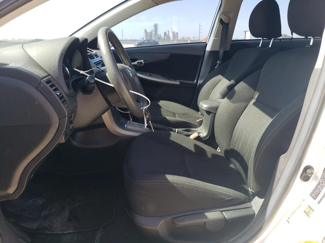 2013 TOYOTA COROLLA BA - Фото 7