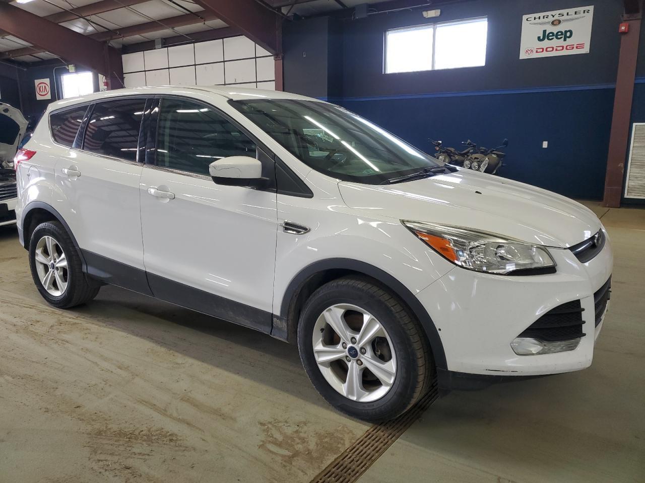 2015 FORD ESCAPE SE - Image 4