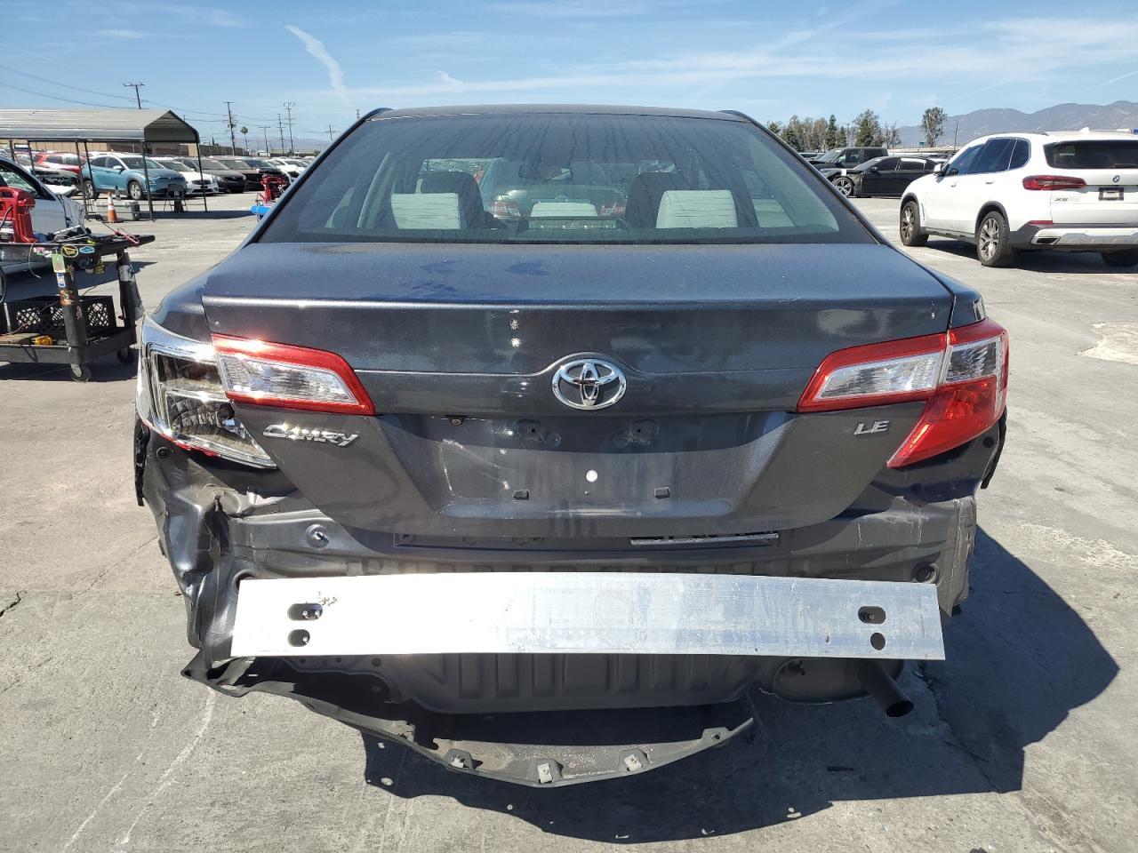 2014 TOYOTA CAMRY L - Image 6