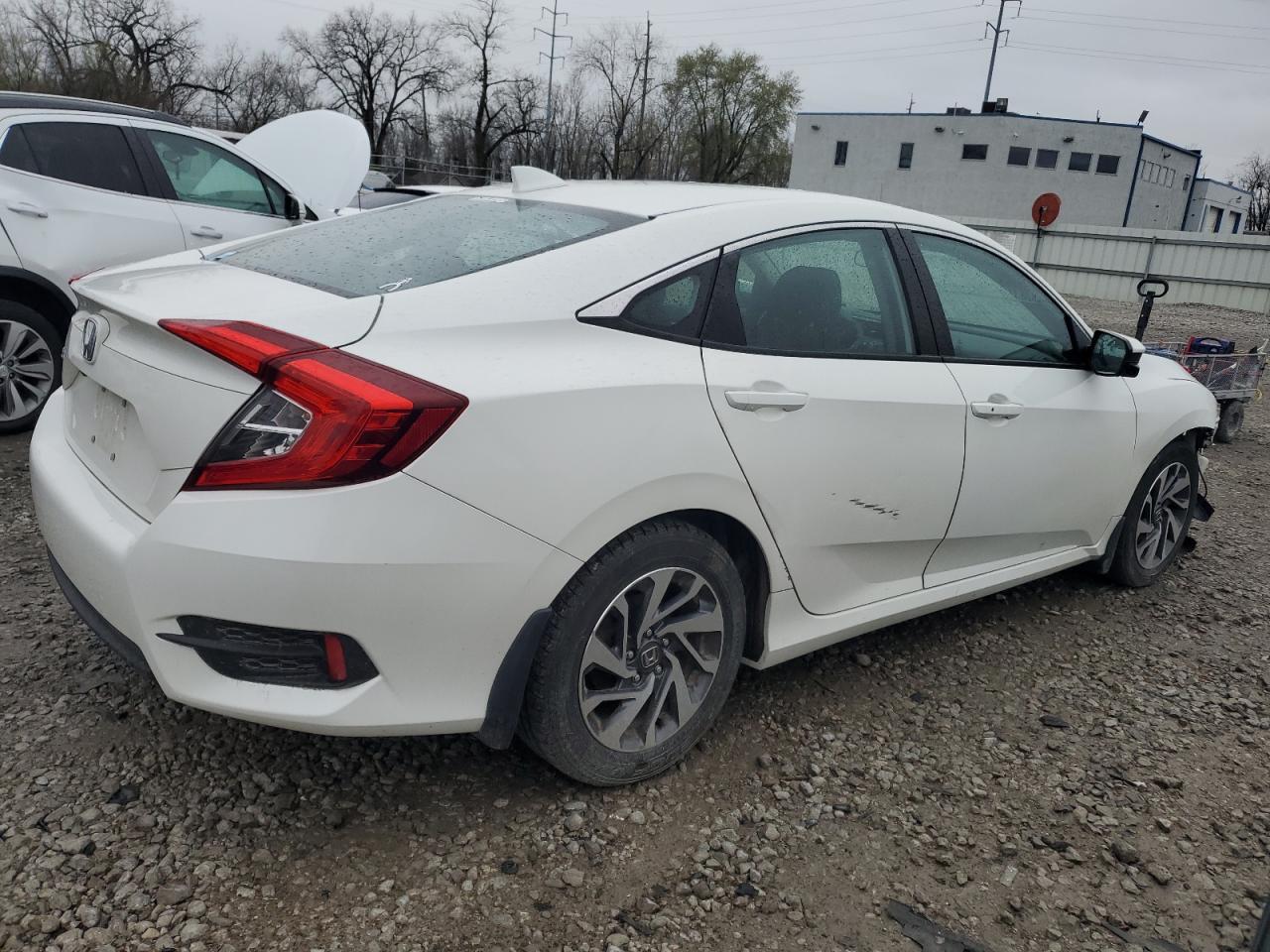 2018 HONDA CIVIC EX - Image 3