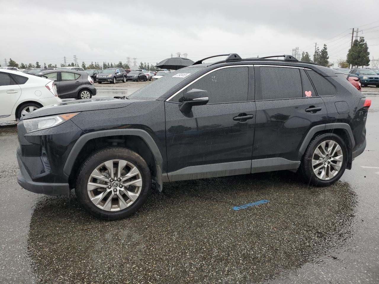 2019 TOYOTA RAV4 XLE P