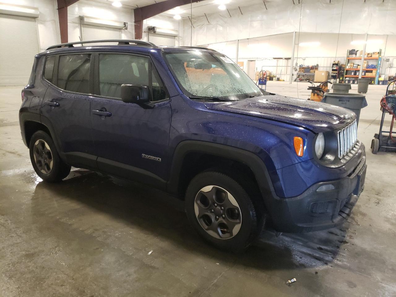 2017 JEEP RENEGADE S - Image 4