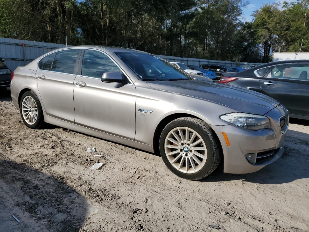 2011 BMW 535 XI - Фото 4