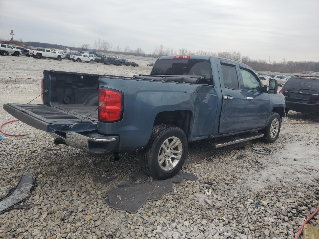 2014 CHEVROLET SILVERADO - Image 3