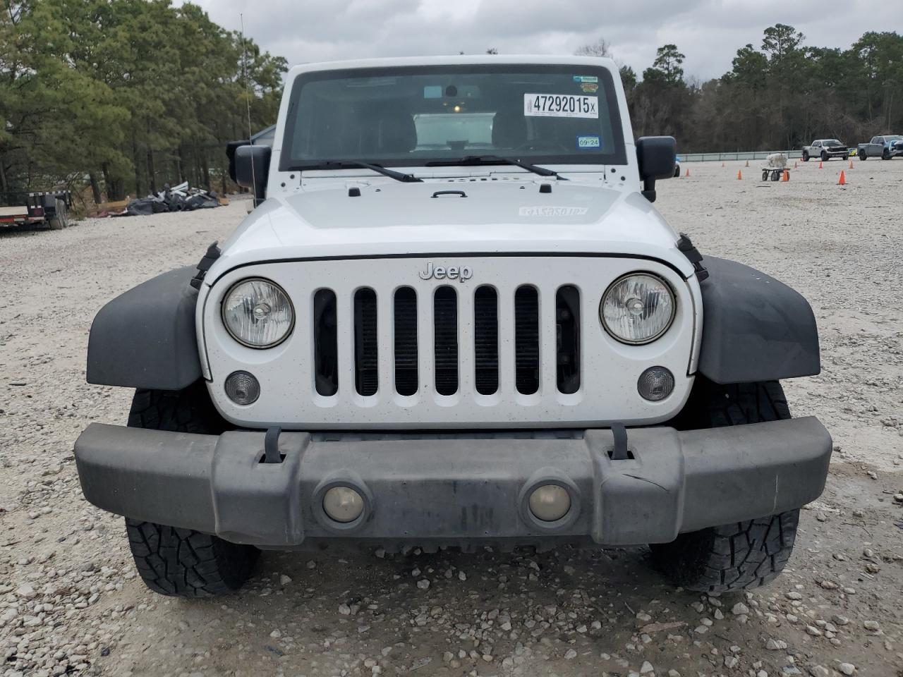 2017 JEEP WRANGLER U - Фото 5