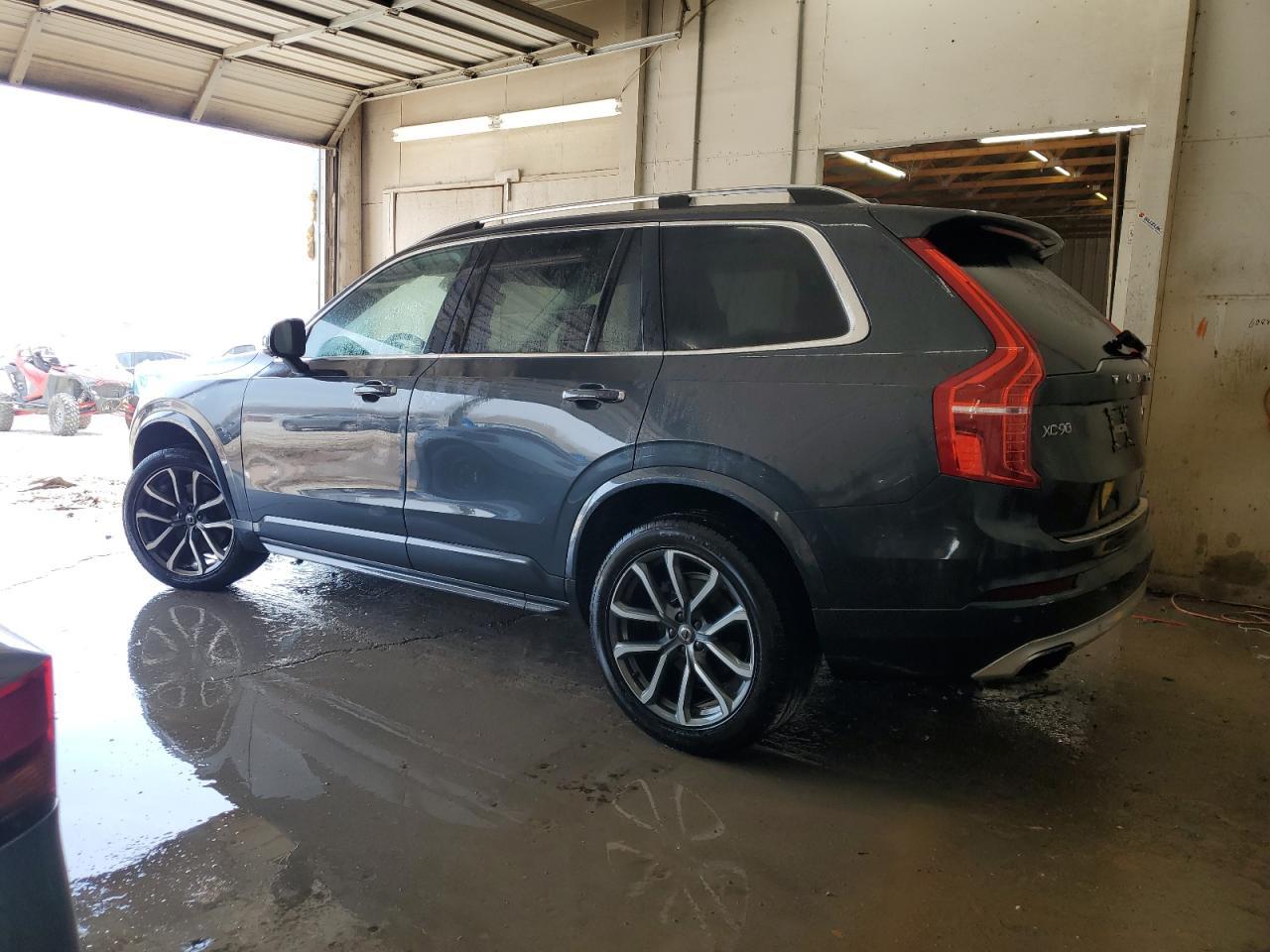 2016 VOLVO XC90 T6 - Image 2