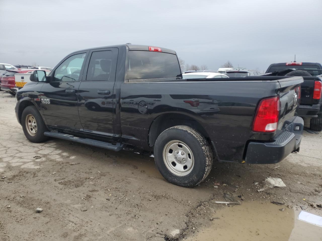 2018 RAM 1500 ST - Image 2