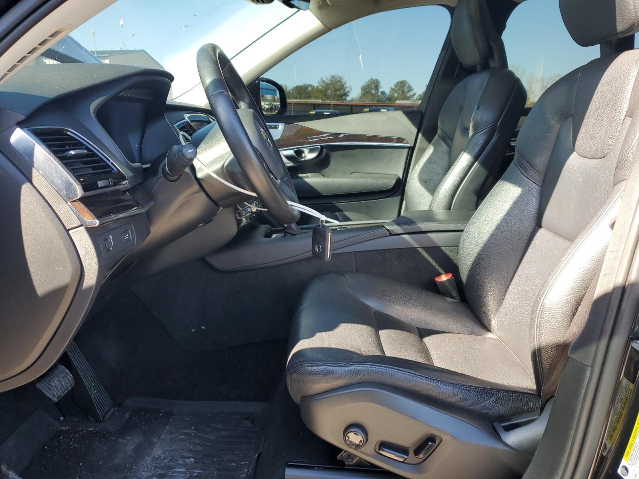 2016 VOLVO XC90 T6 - Фото 7