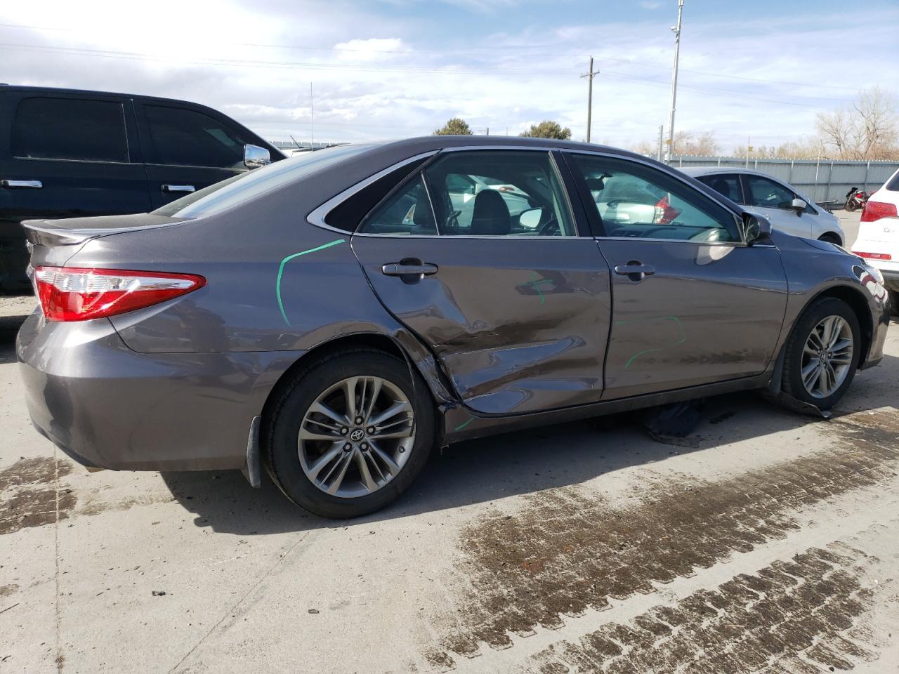 2017 TOYOTA CAMRY LE - Image 3